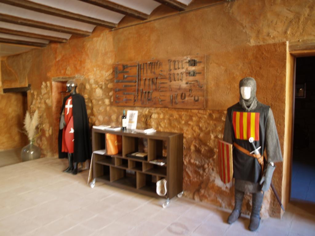 Castillo De Grisel ภายนอก รูปภาพ